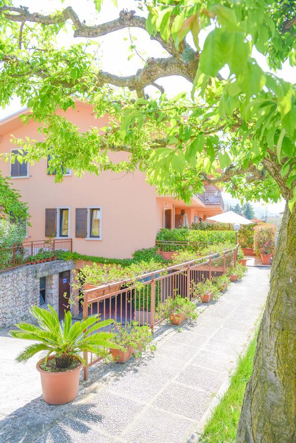 Garni Onda Hotel Torri Del Benaco Exterior photo