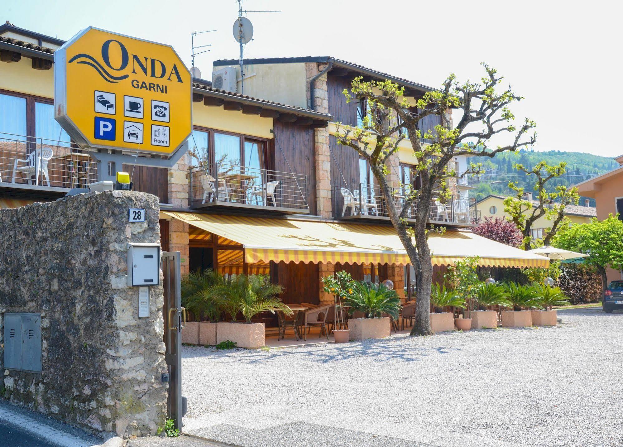 Garni Onda Hotel Torri Del Benaco Exterior photo